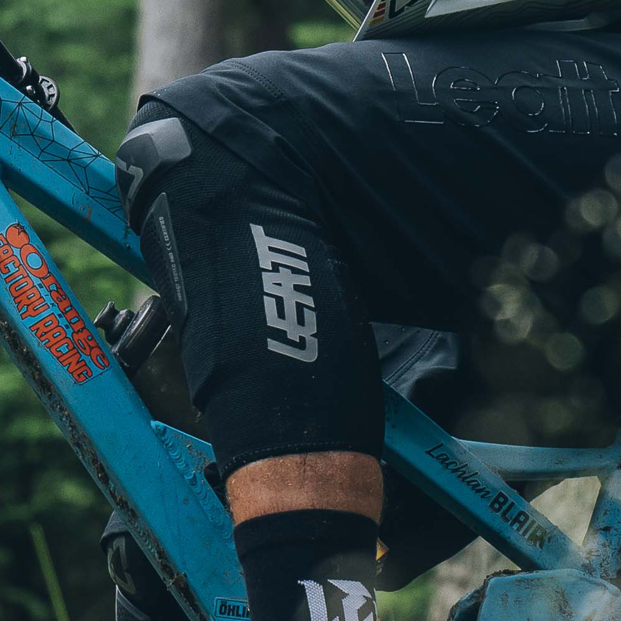 Knee Guard Hybrid - Black